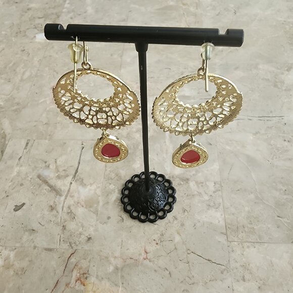 Stony Gold Filigree with Red Tear Drop Dangle Earrings - Picture 5 of 5